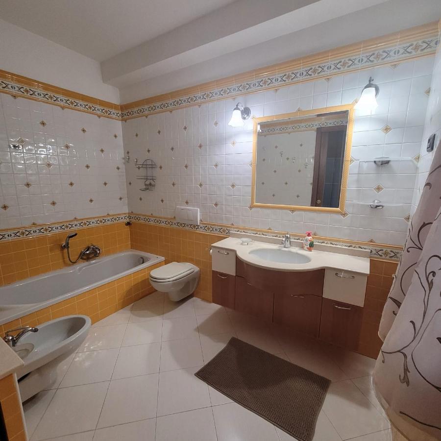 Chez Barnie Favoloso Appartamento Privato In Villa A 800Mt Ingresso Fiera Rimini Buitenkant foto